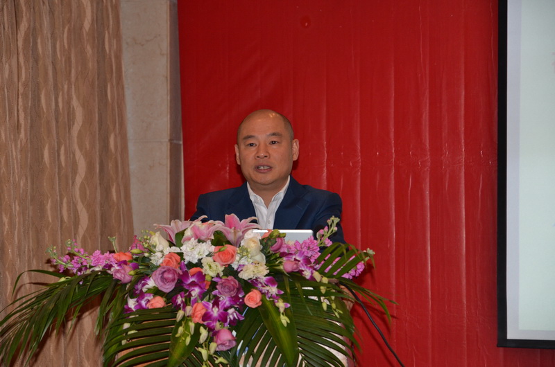 公司盛大召开2012年度中层及以上干部扩大聚会-佰福国际药业