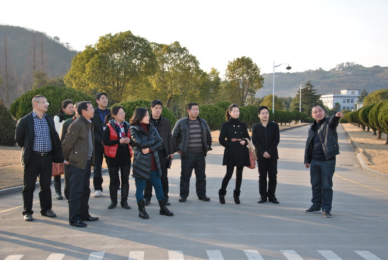公司组织年度先进代表新春座谈会-佰福国际药业