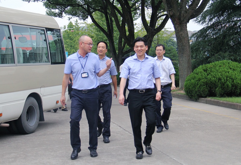 市政府副秘书长严钢一行莅临公司调研-佰福国际药业