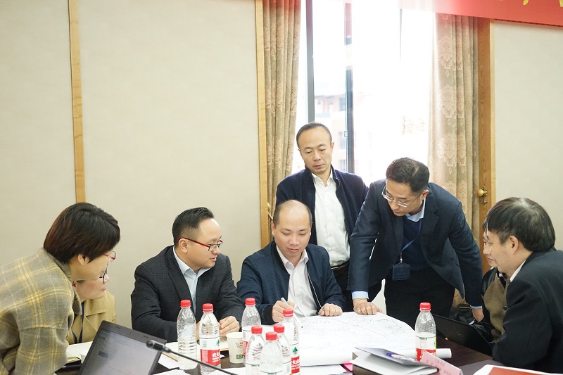 “厘革，，，，，，立异，，，，，，拥抱下一个十年”系列（二）——公司战略解码事情坊效果颇丰-佰福国际药业